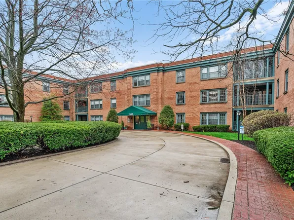 5825 5th Ave APT 207A, Pittsburgh, PA 15232