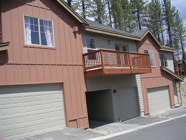 1st image of 10276A Stoneridge Dr #44