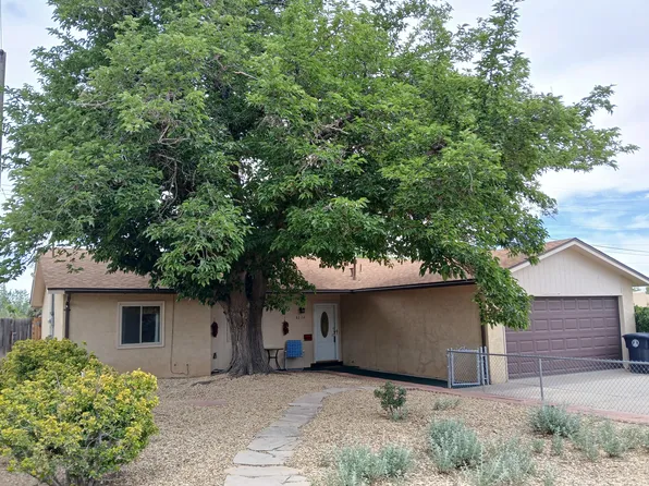 8224 Bret Pl NE, Albuquerque, NM 87109