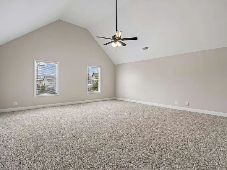 1240 Winterset Dr — Photo 40