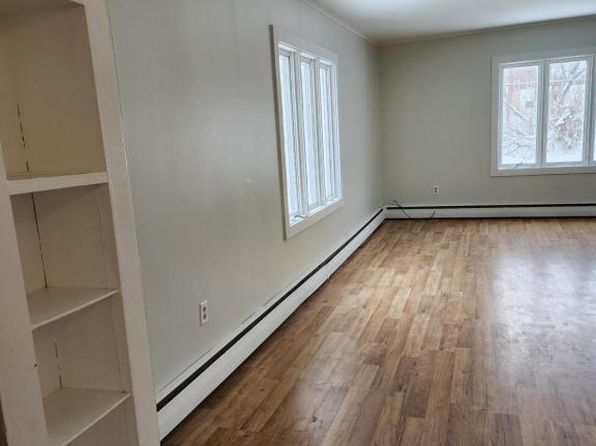 111 1st Ave N
