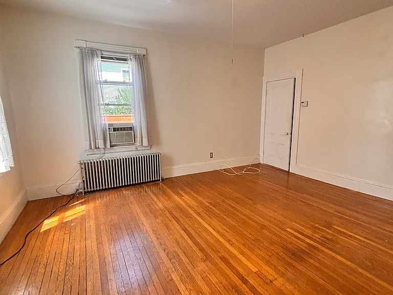 309 Allston St — Photo 4