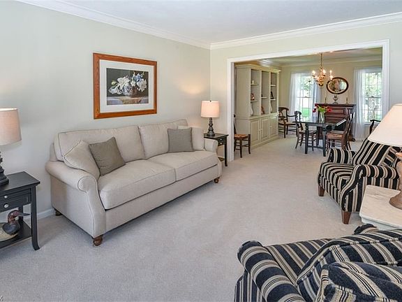 5th image of 18660 White Oak Dr