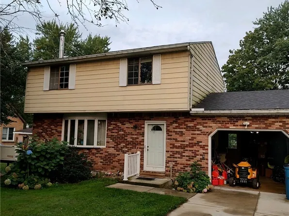 6732 Wayne Dr, Derby, NY 14047