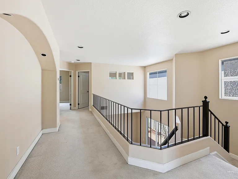 51 Barbados Dr — Photo 16