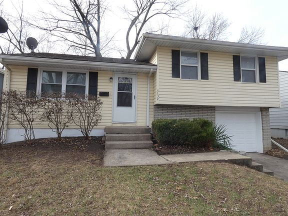 2nd image of 5132 N Richmond Ave