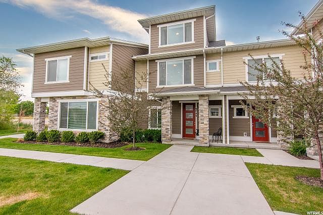 1st image of 9749 S Agora Ln