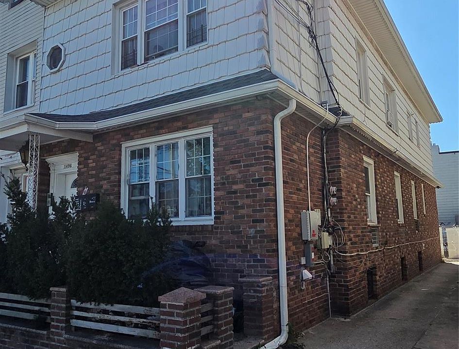 2nd image of 1496 E 94th Street