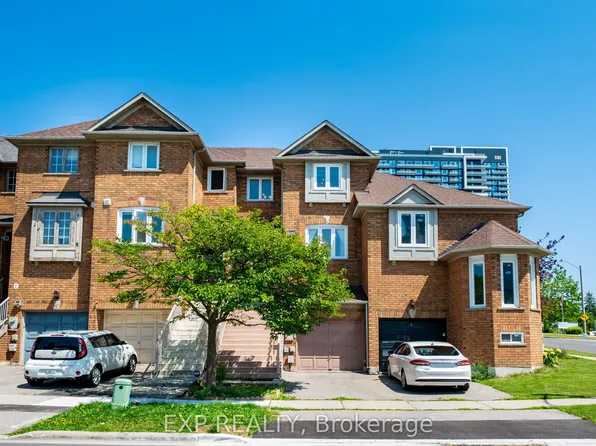 3 Baffin Ct, Richmond Hill, ON L4B 4J6