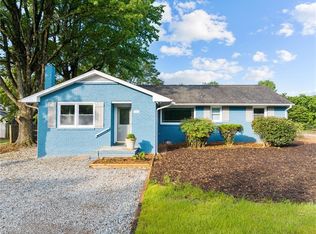 2865 Fleming Rd, Greensboro, NC 27410