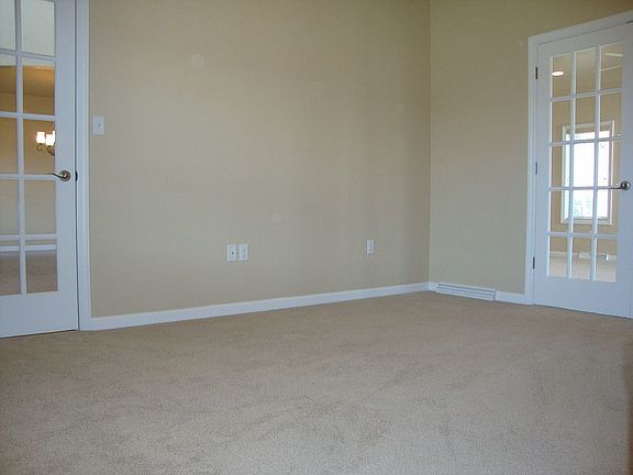 2nd image of 7521 Natalie Ln