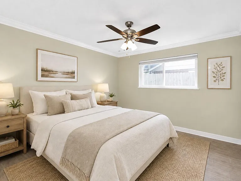 1104 N Heron Dr — Photo 22