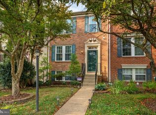 44945 Bourne Ter, Ashburn, VA 20147