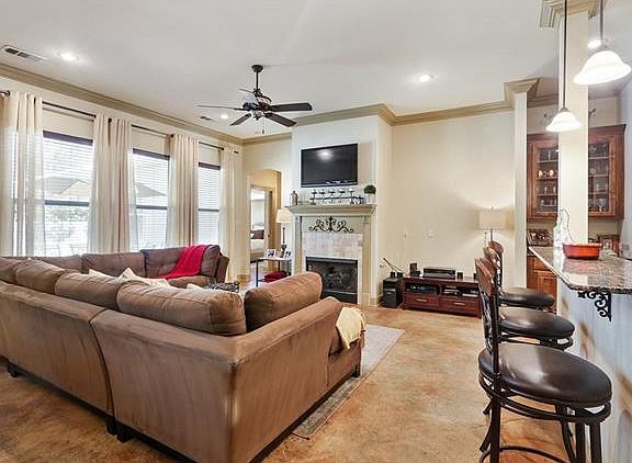 5th image of 114 Casa Bella Ct