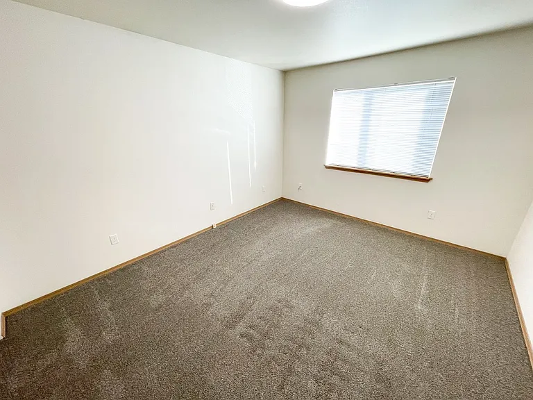 5451-5453 Glenridge Way #5455 — Photo 16
