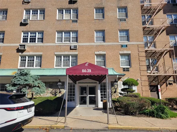 84-39 153rd Avenue #6L, Howard Beach, NY 11414