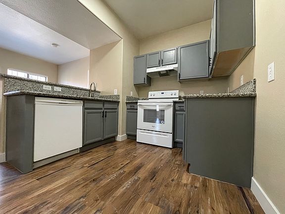 2nd image of 2101 Hussium Hills St