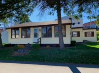 214 E Front St, New Carlisle, IN 46552