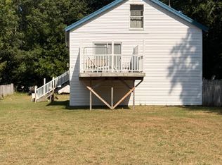 554 N Morris St, Pentwater, MI 49449