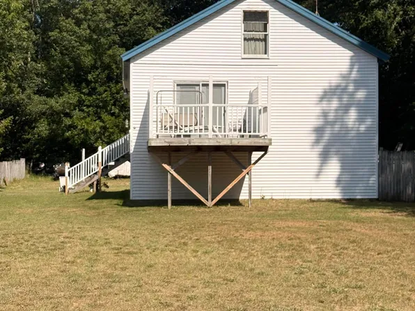 554 N Morris St, Pentwater, MI 49449