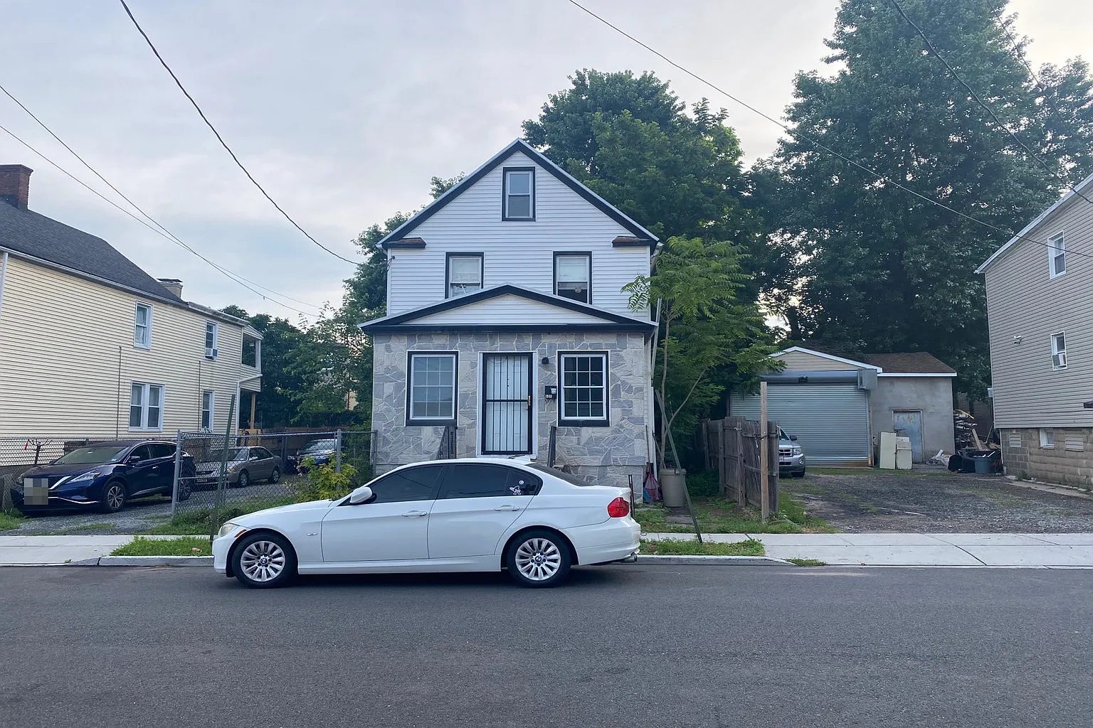 521 Cary St photo 1