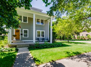 302 E Franklin St, Wheaton, IL 60187