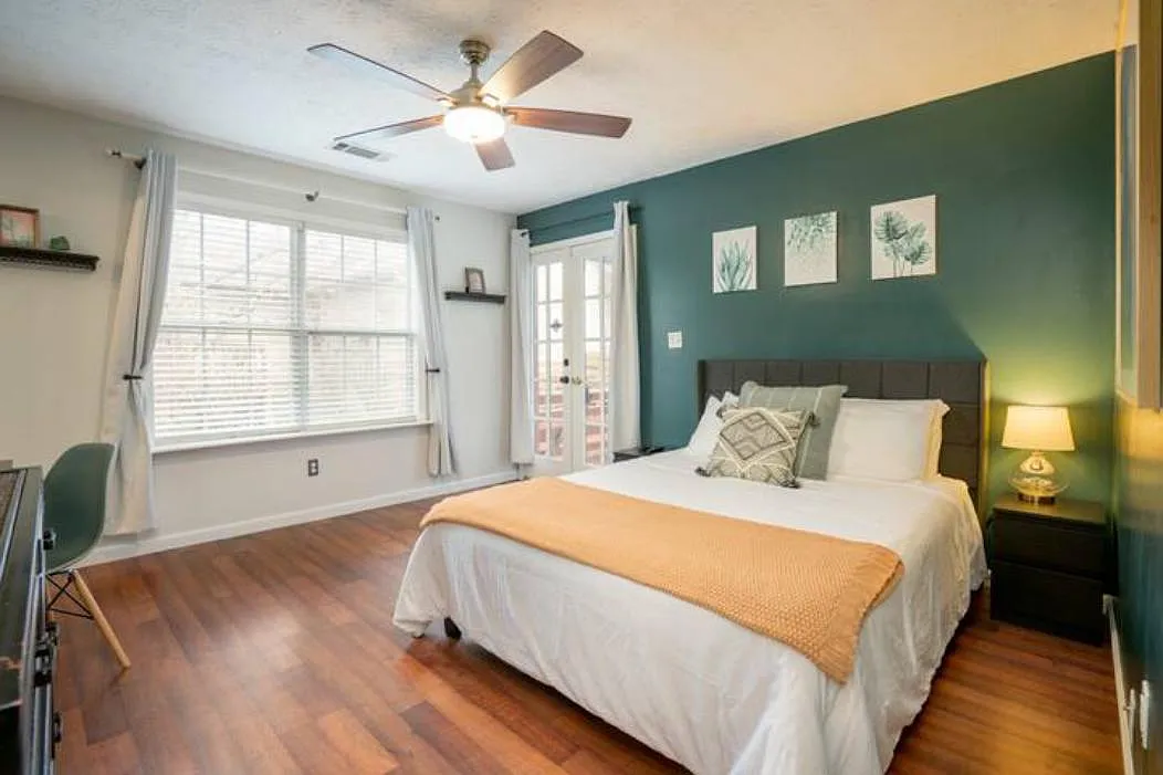 3 bed, 1497 sqft, $3,800 — Photo 4
