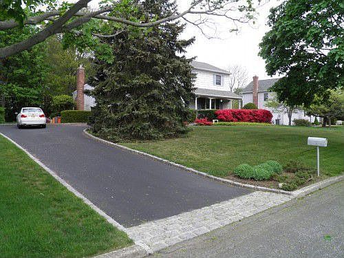 3rd image of 9 Heritage Pl S
