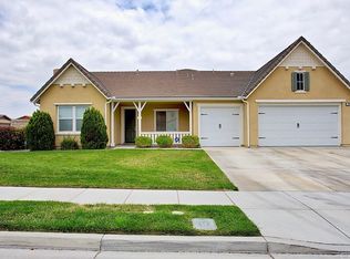 7014 Tiburon Dr, Eastvale, CA 92880