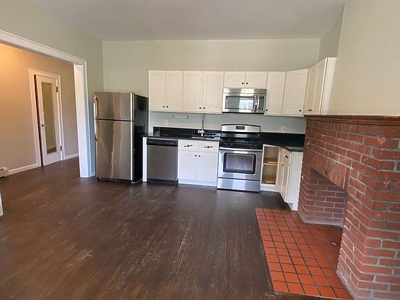 2nd image of 205 Ontario St APT 1