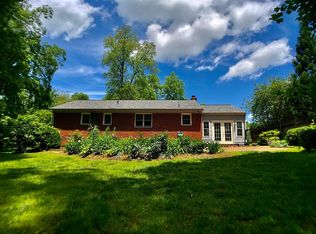 588 Curry Springs Pl, Hamilton, VA 20158