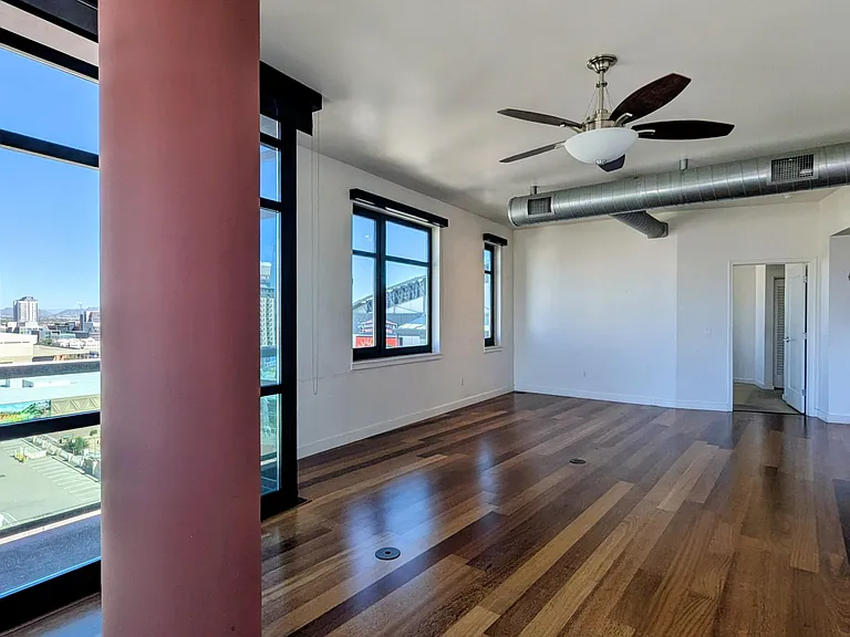 310 S 4th St #605 — Photo 2