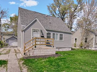 916 E 44th Ave, Gary, IN 46409