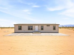 7625 Luna Rd, Phelan, CA 92371