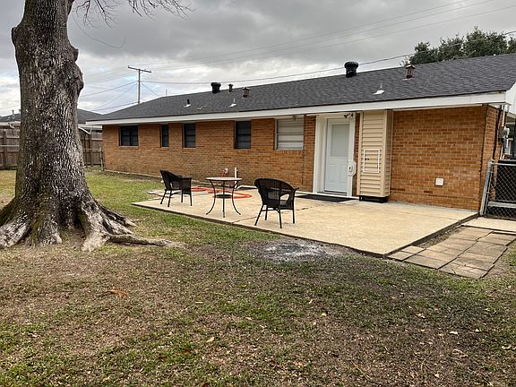 5th image of 251 Idlewild Dr