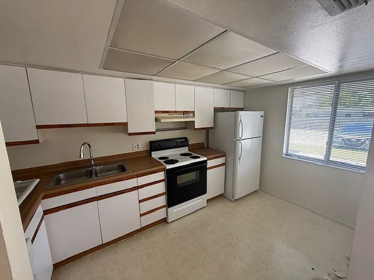 Whitfield Village Apartments — Photo 6