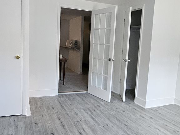 3rd image of 72 Clermont Ave APT 1