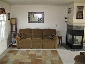 5th image of 2258 Canterbury Dr