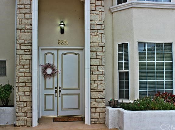 2nd image of 923 N Stoneman Ave Unit 10