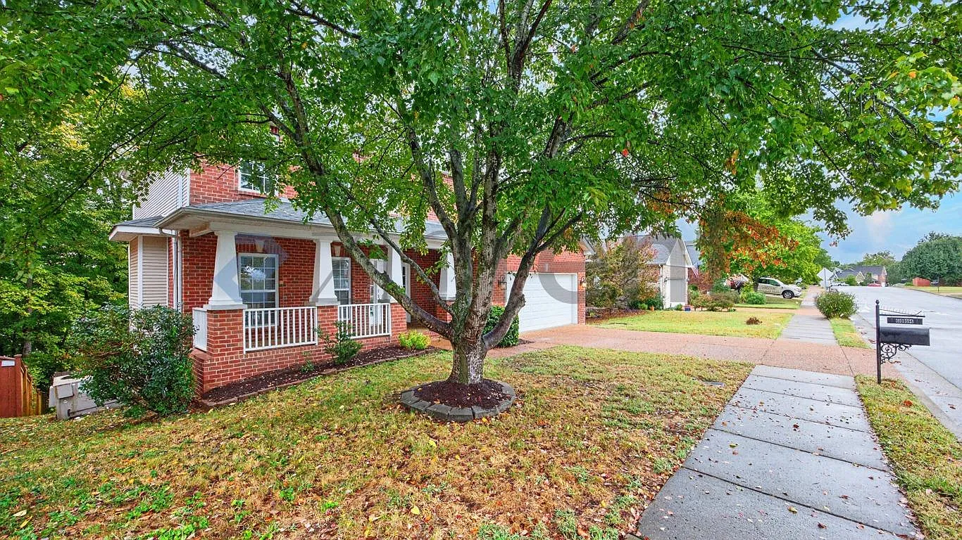 4 bed, 3.5 bath, 3004 sqft, $3,500 — Photo 3