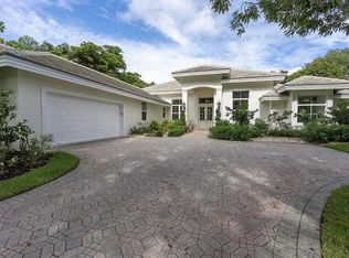 8279 Steeplechase Dr, Palm Beach Gardens, FL 33418