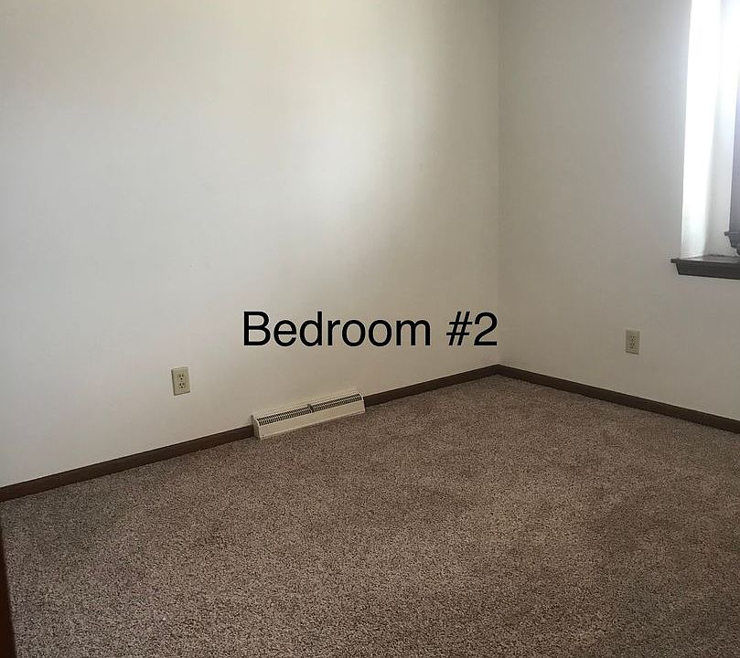 1st image of 1040 Hunt Ave