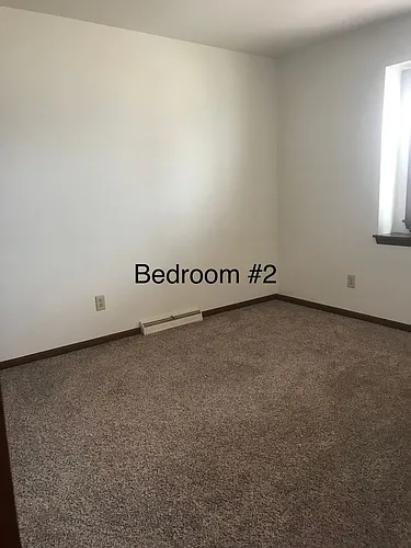 1040 Hunt Ave Photo 1