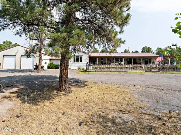 86 Snider Hill Rd, Upton, WY 82730