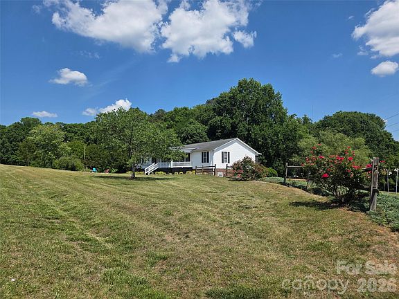 2nd image of 320 Huffstetler Lake Rd