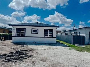 855-857 SW 1st St, Florida City, FL 33034