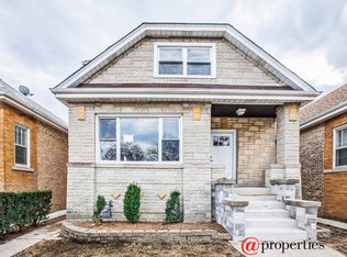 5617 W Cornelia Ave, Chicago, IL 60634
