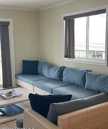 5th image of 51 Hiering Ave APT B-16