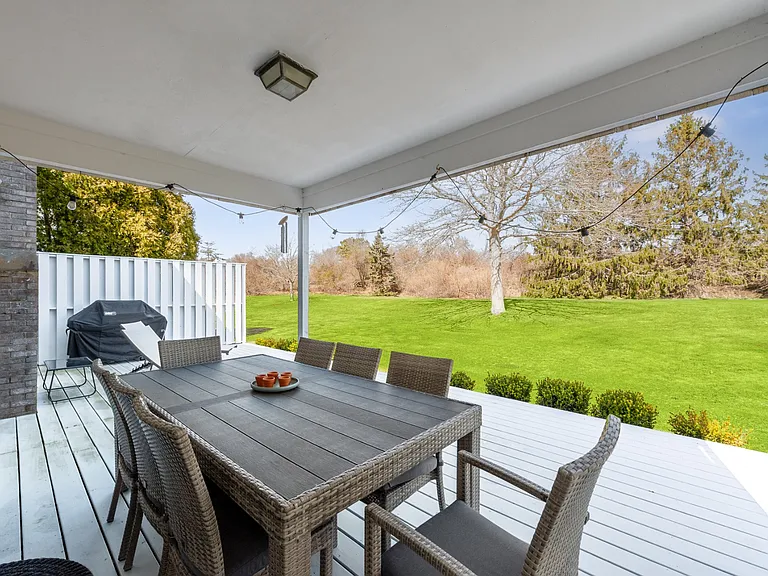 116 Saint Andrews Cir — Photo 12