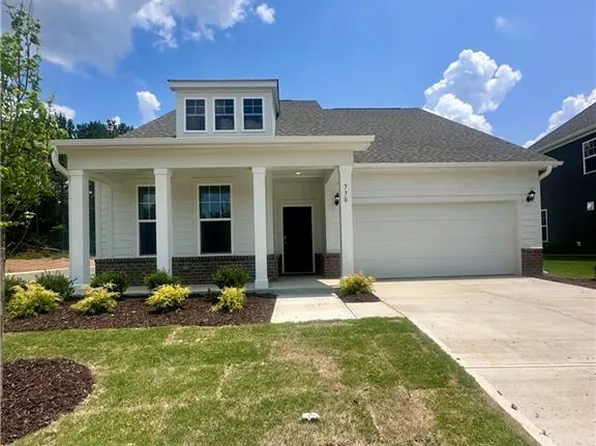 770 Circle Dr, Gibsonville, NC 27249